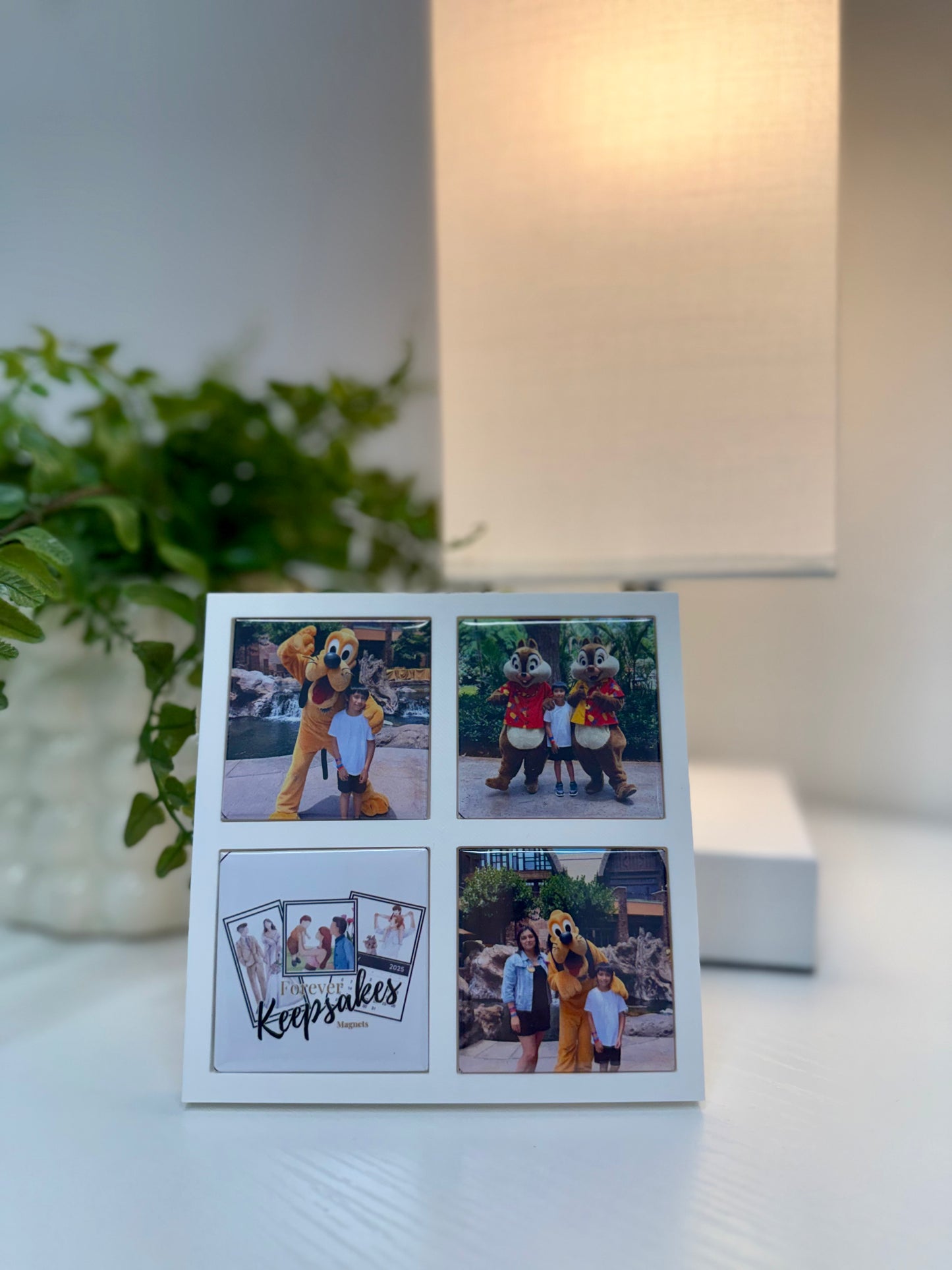 Photo Magnet Frame + 4-Pack of Custom Magnets
